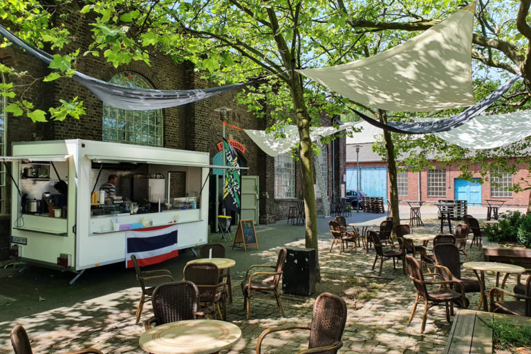 Zentrum Altenberg Oberhausen Biergarten